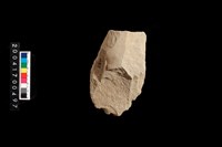 藏品(石鋤)的圖片