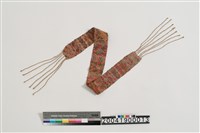 藏品(男子頭帶)的圖片