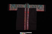 藏品(女子長袖上衣)的圖片