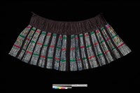 藏品(女子褶裙)的圖片