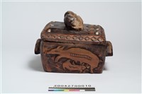 藏品(木雕箱)的圖片