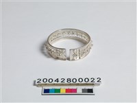 藏品(銀製手鐲)的圖片