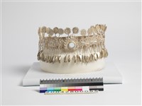 藏品(銀製頭飾)的圖片