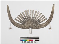 藏品(銀角頭飾)的圖片