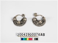 藏品(女子銀製耳飾)的圖片