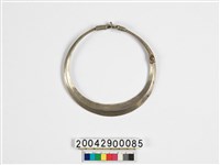 藏品(銀製項圈)的圖片