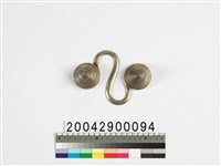 藏品(上衣銀製吊墜)的圖片