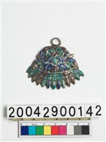 藏品(銀製胸飾)的圖片