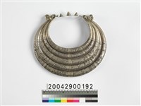 藏品(銀製項圈)的圖片