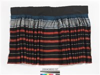 藏品(女子褶裙)的圖片