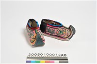 藏品(繡花鞋)的圖片