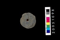 藏品(帶穿板岩片)的圖片