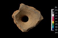 藏品(陶豆足)的圖片