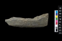 藏品(不明石器殘件)的圖片