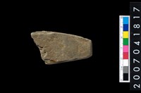 藏品(磨製石器殘件)的圖片