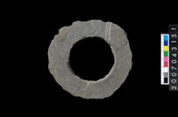 藏品(石環製作材料-旋截圓環粗胚)的圖片