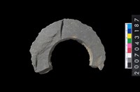 藏品(石環製作材料－旋截圓環粗胚殘件)的圖片