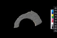 藏品(石環製作材料-旋截圓環粗胚殘件)的圖片