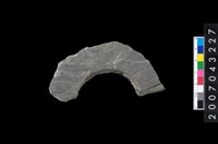 藏品(石環製作材料-旋截圓環粗胚殘件)的圖片