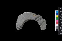 藏品(石環製作材料－旋截圓環粗胚殘件)的圖片