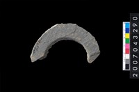 藏品(石環製作材料-旋截圓環粗胚殘件)的圖片