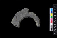 藏品(石環製作材料－旋截圓環粗胚殘件)的圖片