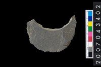 藏品(石環製作材料-旋截圓環粗胚殘件)的圖片