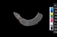 藏品(石環製作材料-旋截圓環粗胚殘件)的圖片