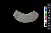 藏品(石環製作材料-旋截圓環粗胚殘件)的圖片