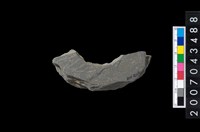 藏品(石環製作材料-旋截圓環粗胚殘件)的圖片