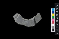 藏品(石環製作材料-旋截圓環粗胚殘件)的圖片