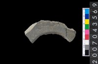 藏品(石環製作材料－旋截圓環粗胚殘件)的圖片