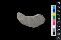 藏品(石環製作材料-旋截圓環粗胚殘件)的圖片