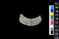 藏品(石環製作材料-旋截圓環粗胚殘件)的圖片