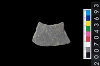 藏品(石環製作材料-旋截圓環粗胚殘件)的圖片