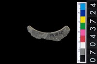 藏品(石環製作材料-旋截圓環粗胚殘件)的圖片