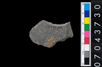 藏品(石環製作材料-旋截圓環粗胚殘件)的圖片