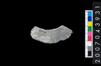 藏品(石環製作材料－旋截圓環粗胚殘件)的圖片