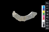 藏品(石環製作材料-旋截圓環粗胚殘件)的圖片