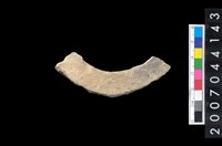 藏品(石環製作材料－旋截圓環粗胚殘件)的圖片