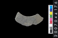 藏品(石環製作材料－旋截圓環粗胚殘件)的圖片