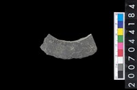 藏品(石環製作材料－旋截圓環粗胚殘件)的圖片