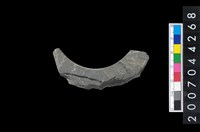 藏品(石環製作材料－帶搓磨痕石環粗胚)的圖片