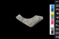 藏品(石環製作材料-帶搓磨痕石環粗胚)的圖片