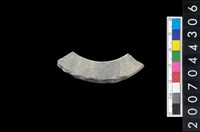藏品(石環製作材料-帶搓磨痕石環粗胚)的圖片