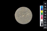 藏品(石環製作廢料-旋截圓核)的圖片