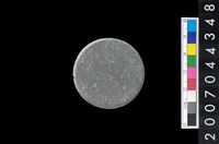 藏品(石環製作廢料-旋截圓核)的圖片