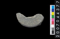 藏品(石環製作廢料-旋截內核)的圖片