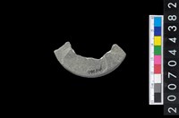 藏品(石環製作廢料-旋截內核)的圖片