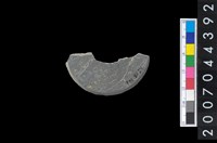 藏品(石環製作廢料-旋截內核)的圖片